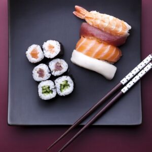 Cucina in coppia: menù sushi e sashimi con chef Naho Ota