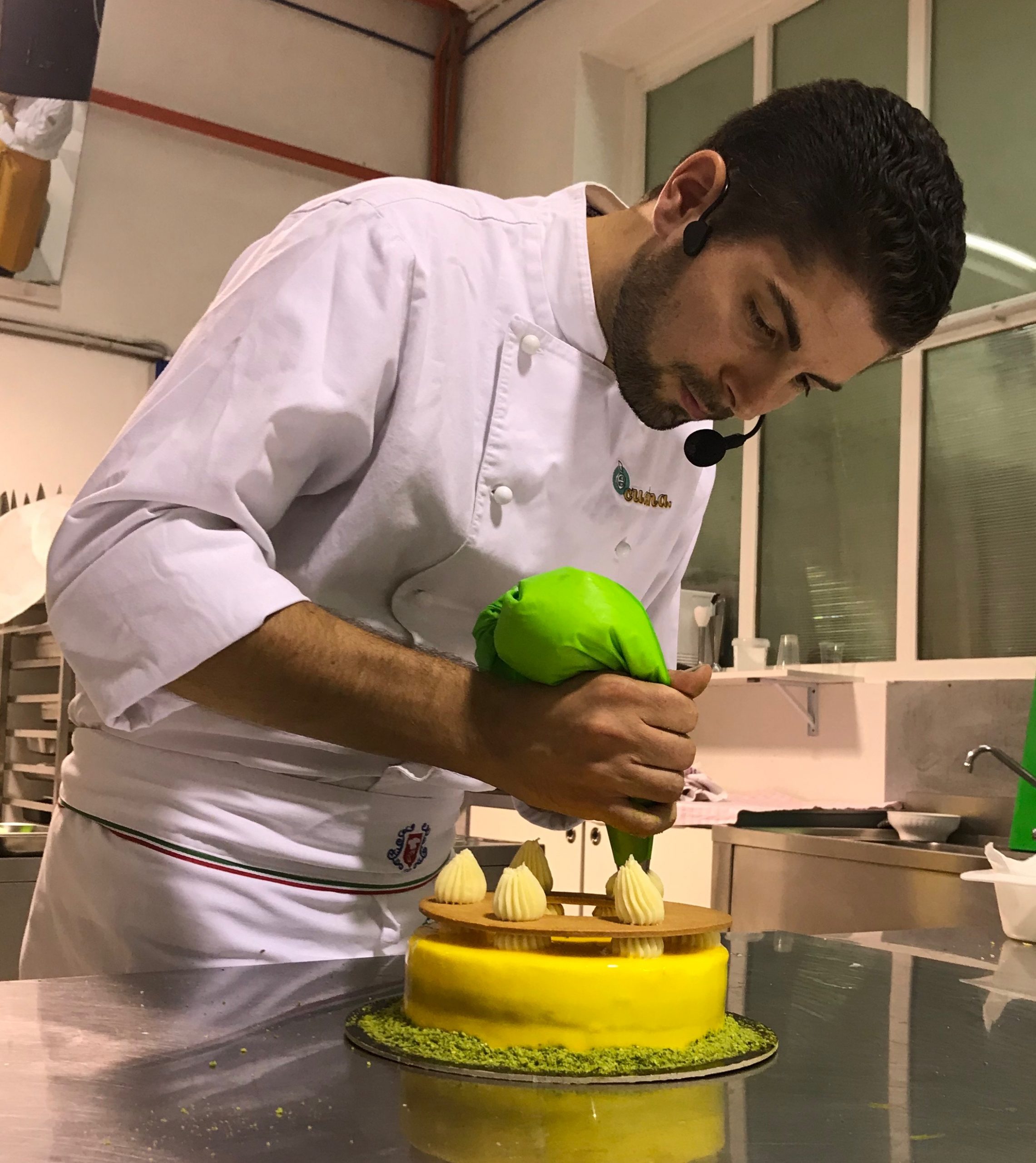 Pasticceria: torta a specchio